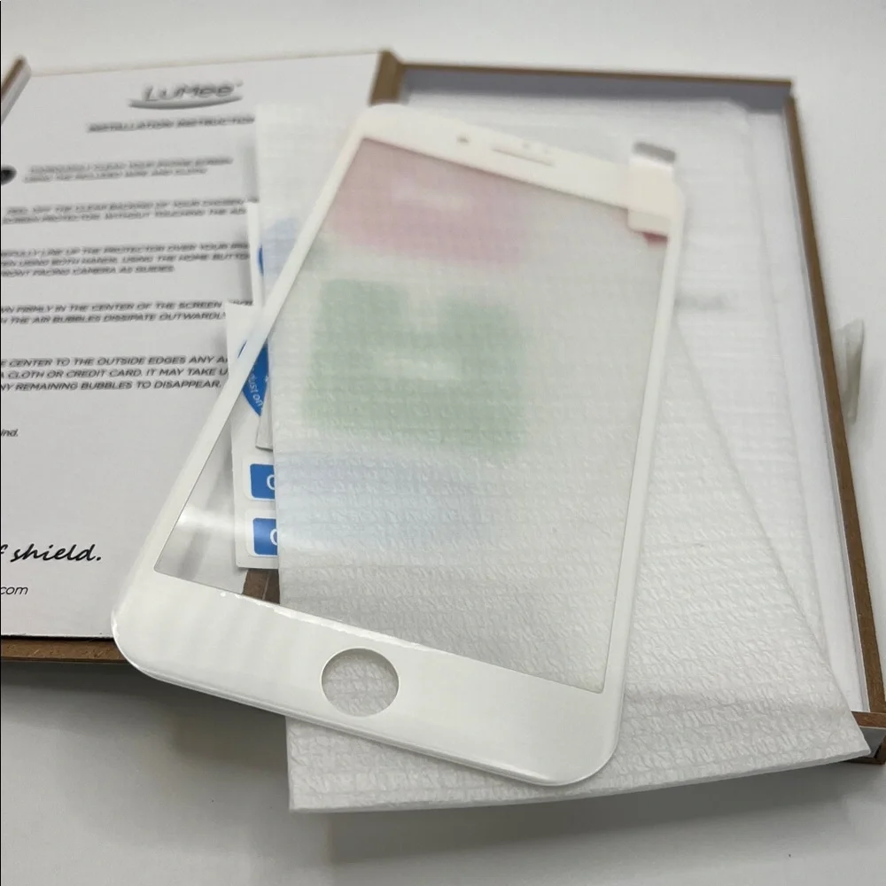 LuMee CF Shield Screen Protector for iPhone 7 Plus - Black Trim, Clear